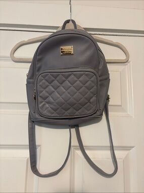 Quilted Mini Backpack - Gray